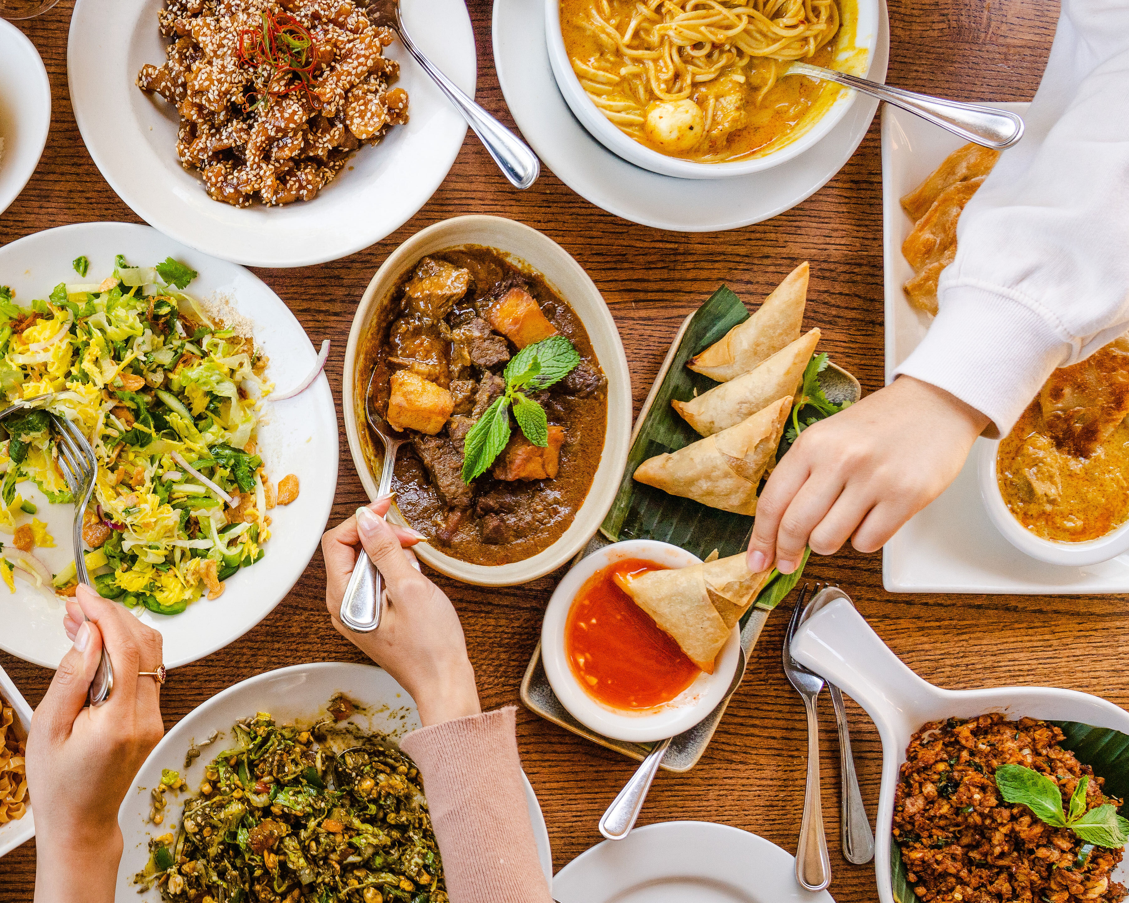 variety-of-plates-at-burma-superstar