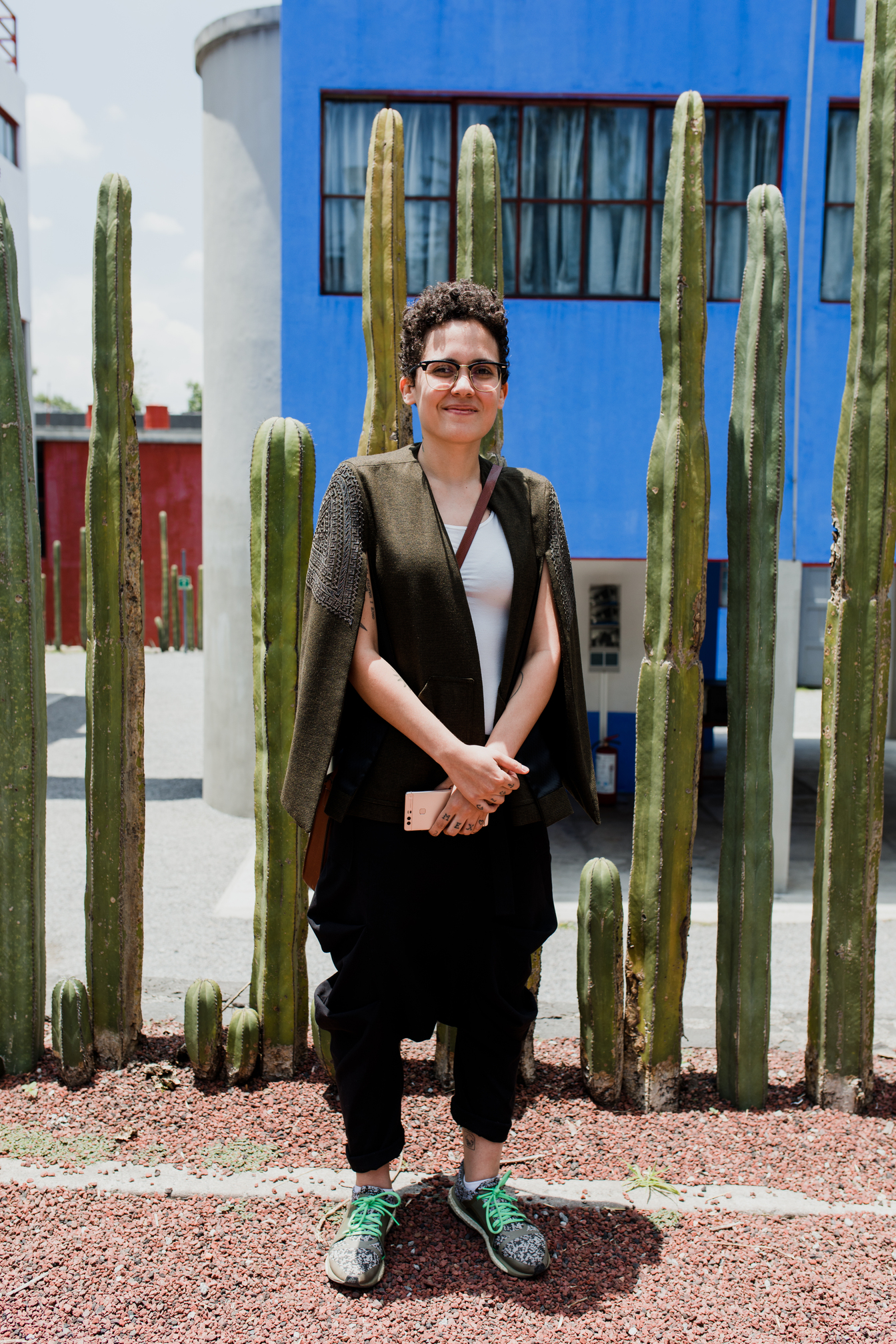 tour-guide-natalia-zerbato-at-museo-frida-kahlo