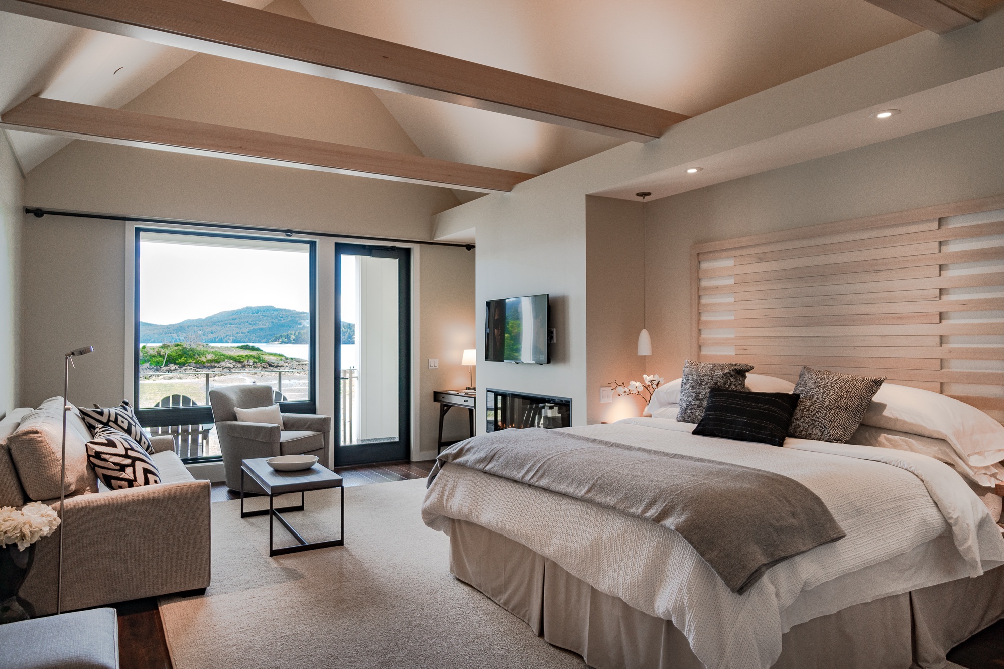 watersedgesuite2