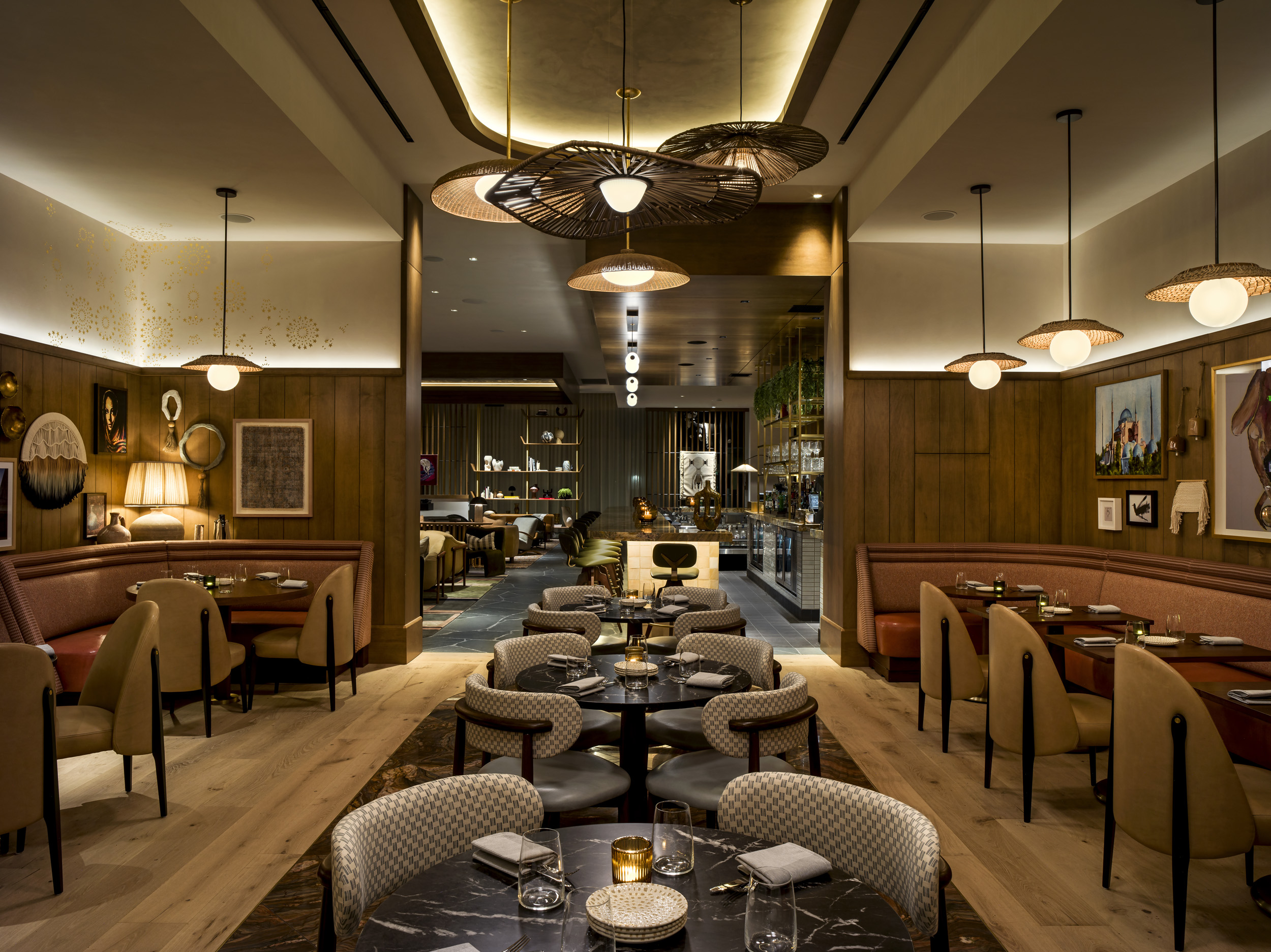 lola-rose-dining-room