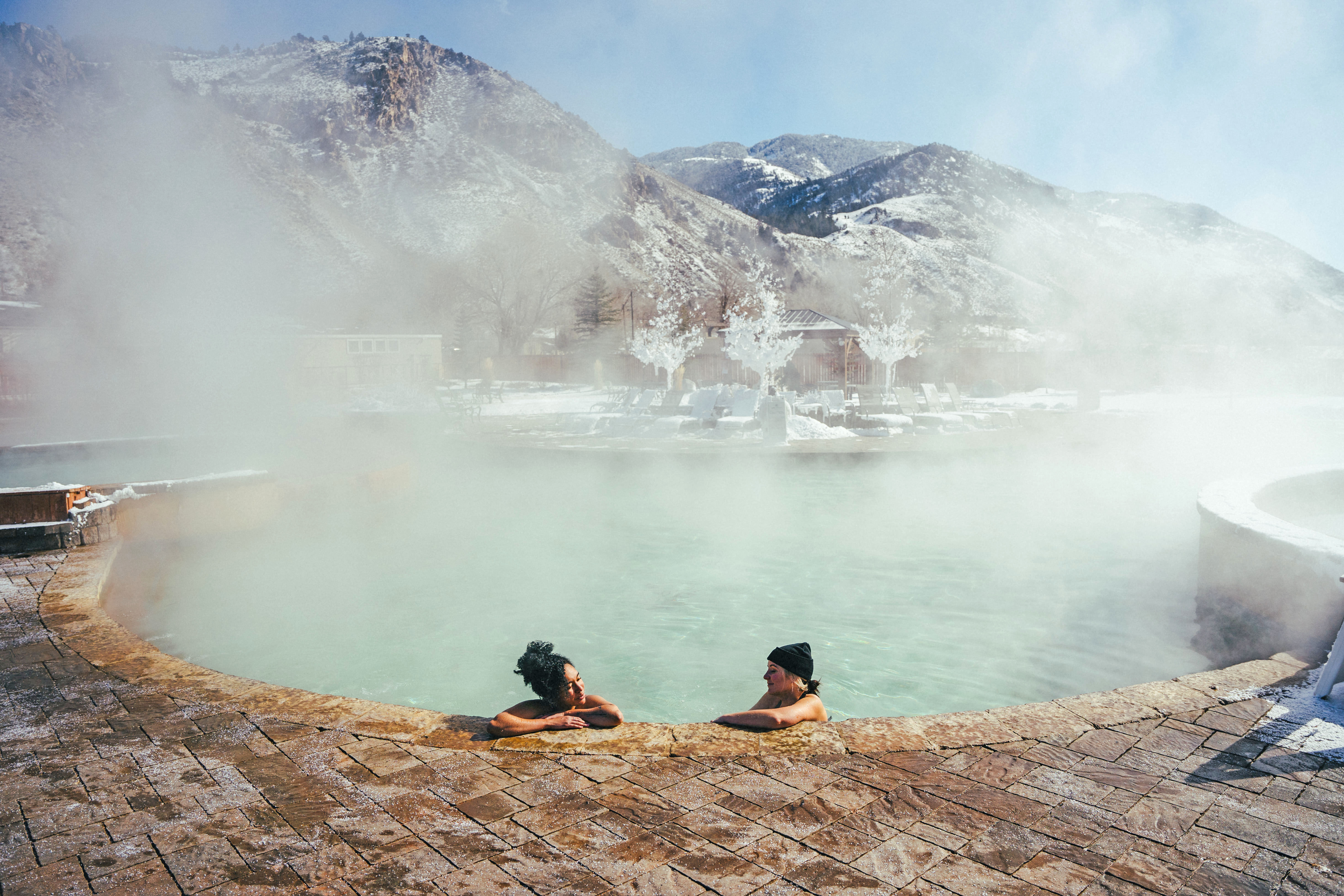 yellowstone-hot-springs_sam-rouda