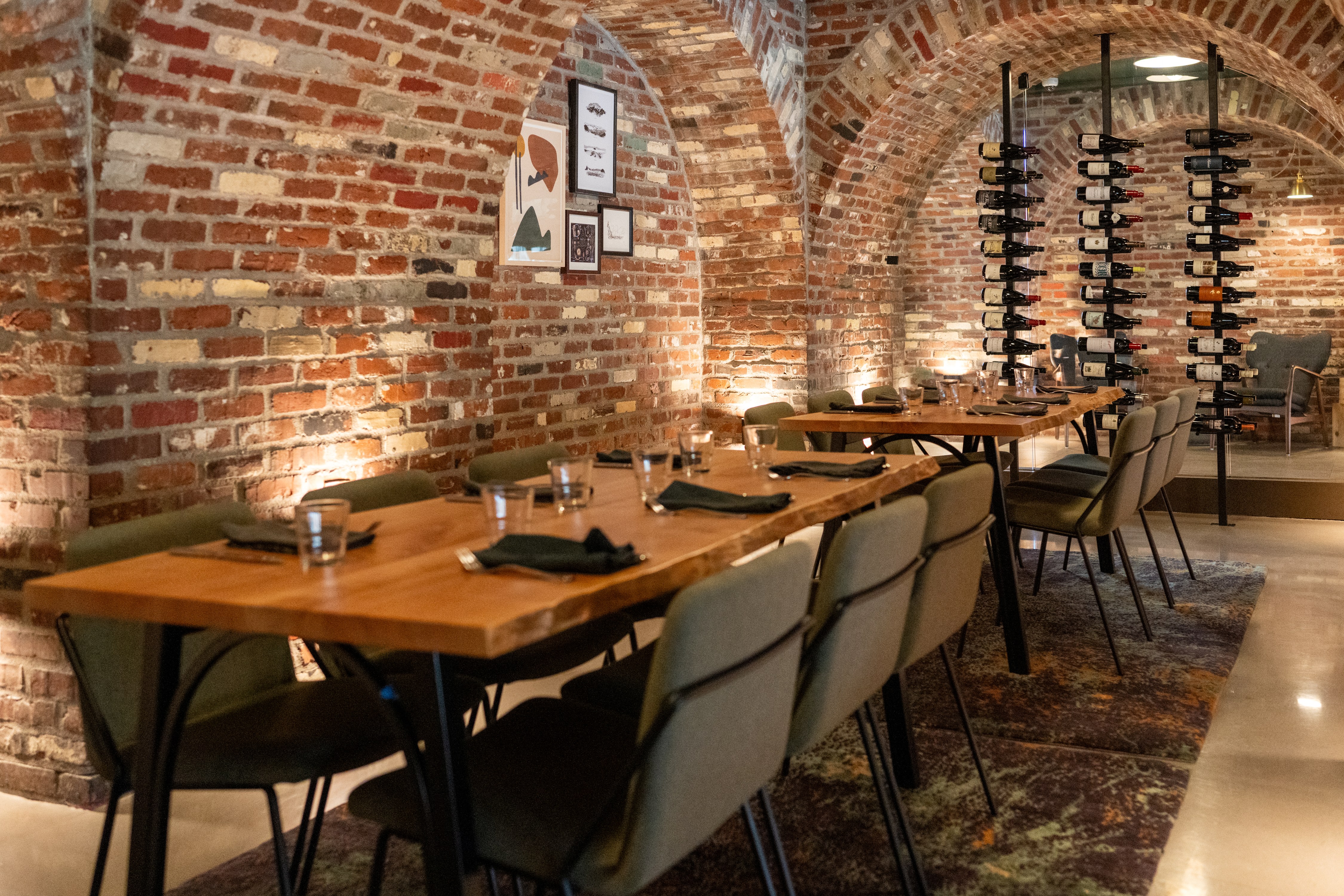 sweet-waters-on-the-river-at-valley-river-inn