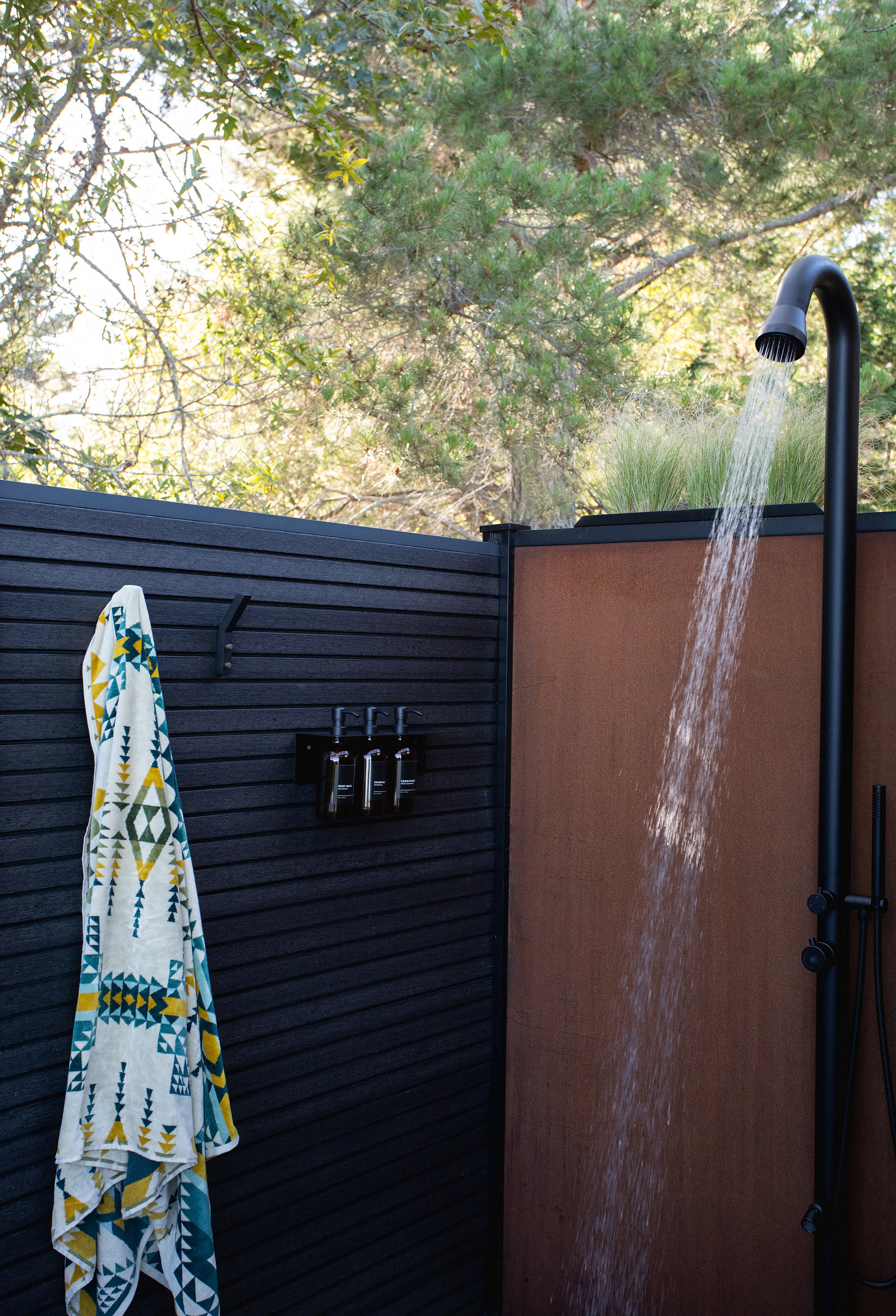 exterior-shower