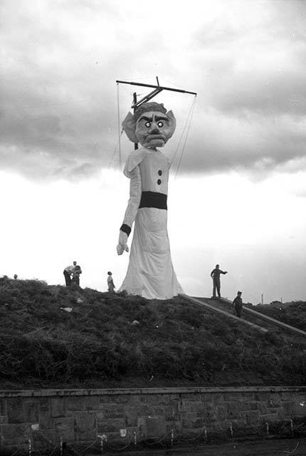 zozobra_1952