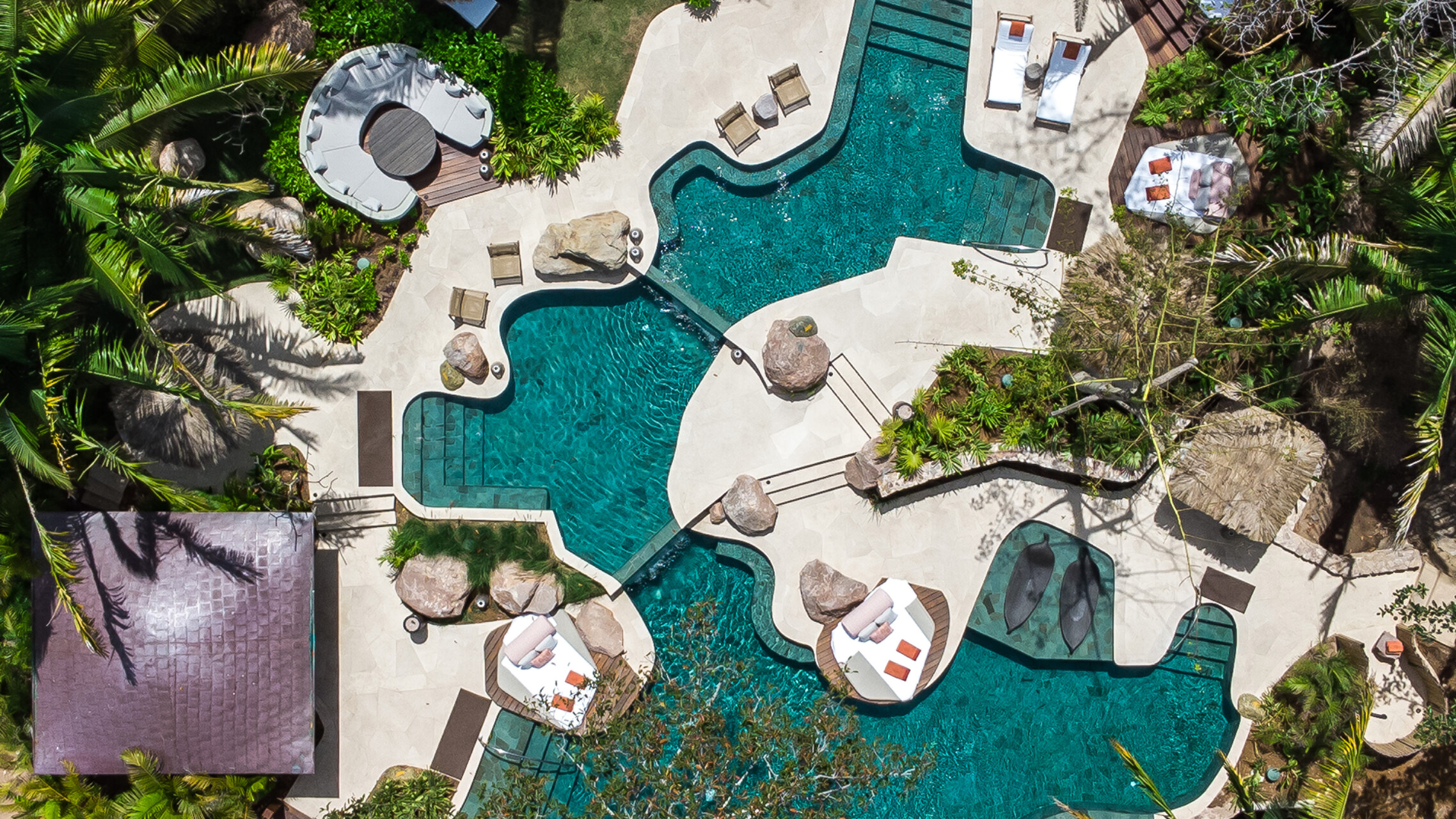 selva-pool