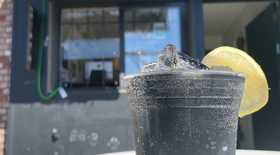 bloomstock activated charcoal lemonade