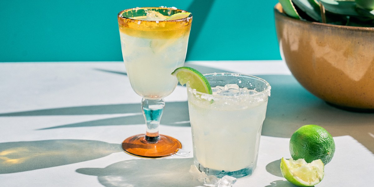 How to Order the Perfect Cocktail on Vacation