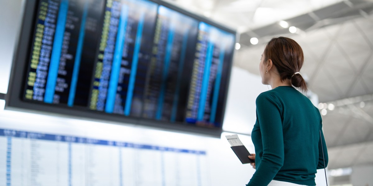 Airport Arrivals Departures Board