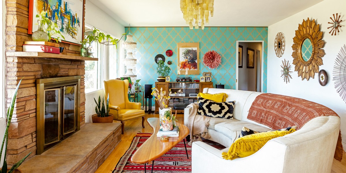 Aphrochic Living Room