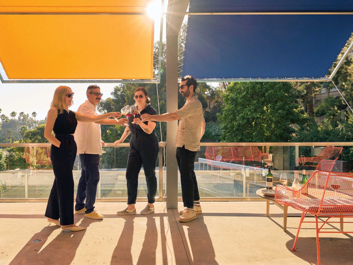 Ashes and Diamonds Team Toast