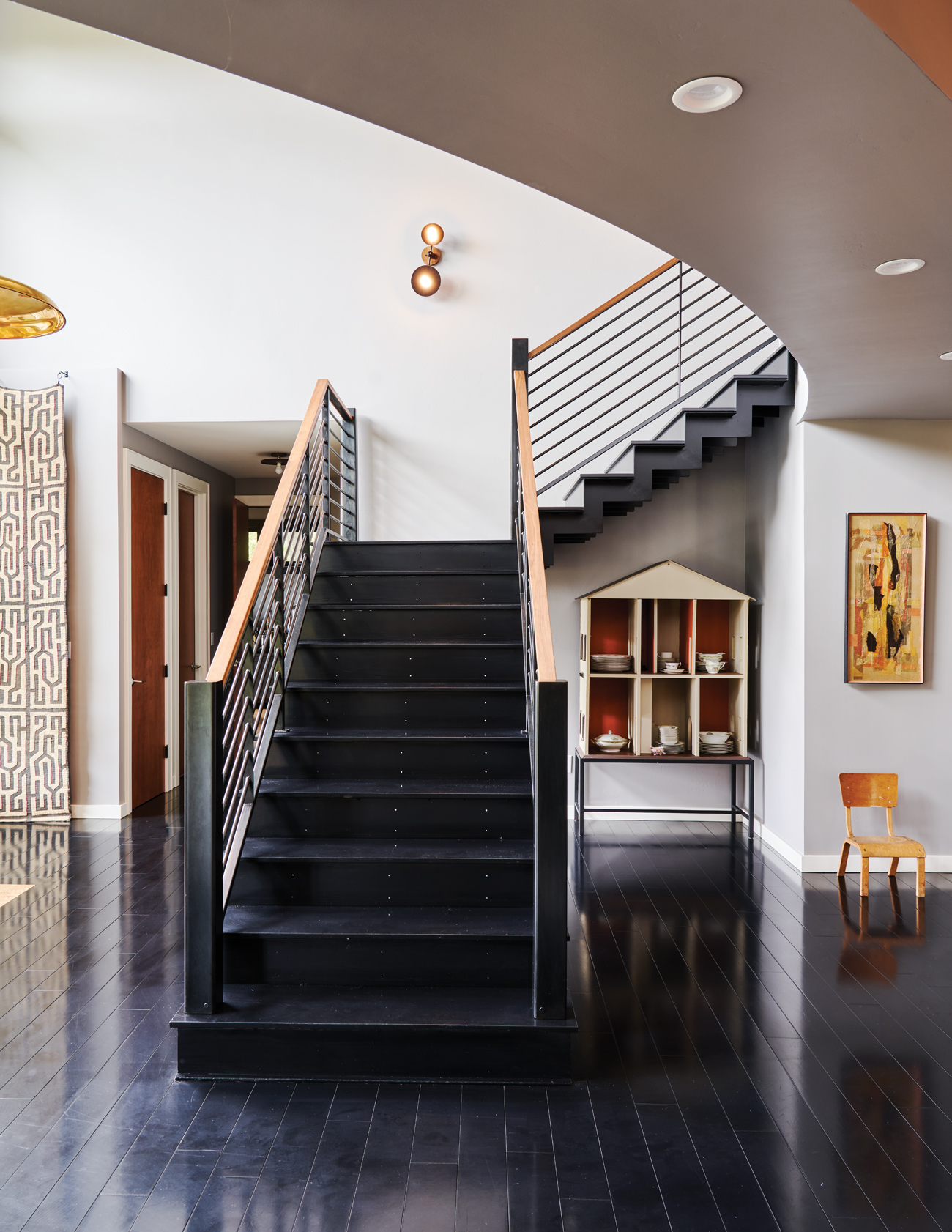 Ashland Black Floors Stairway