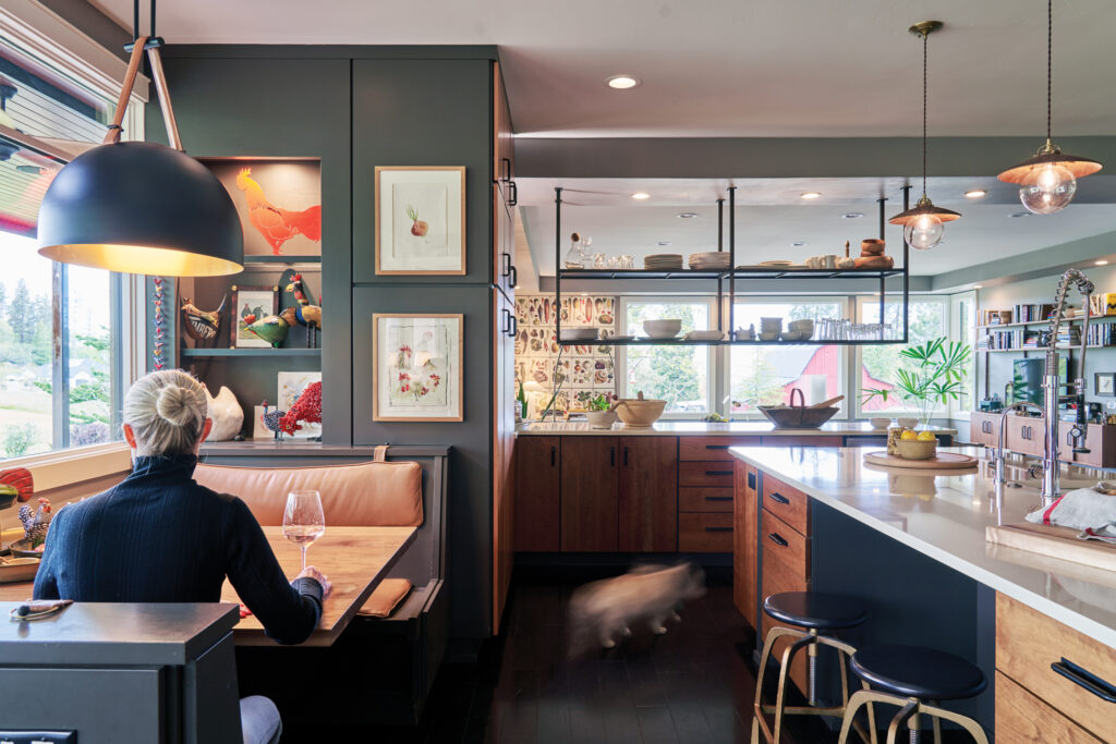 Ashland Kitchen Open Storage