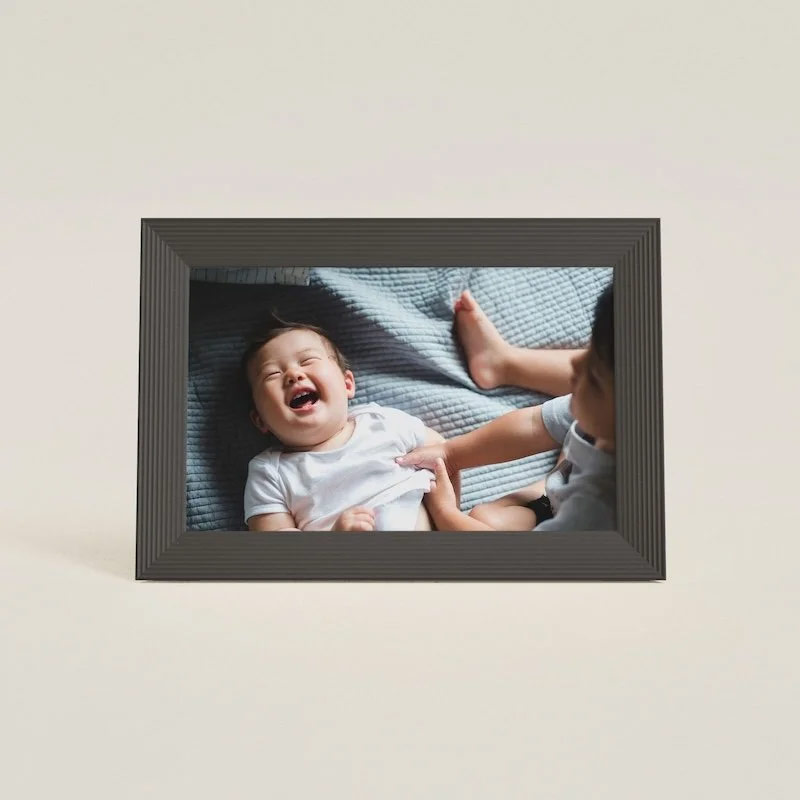 Aura Carver Photo Frame