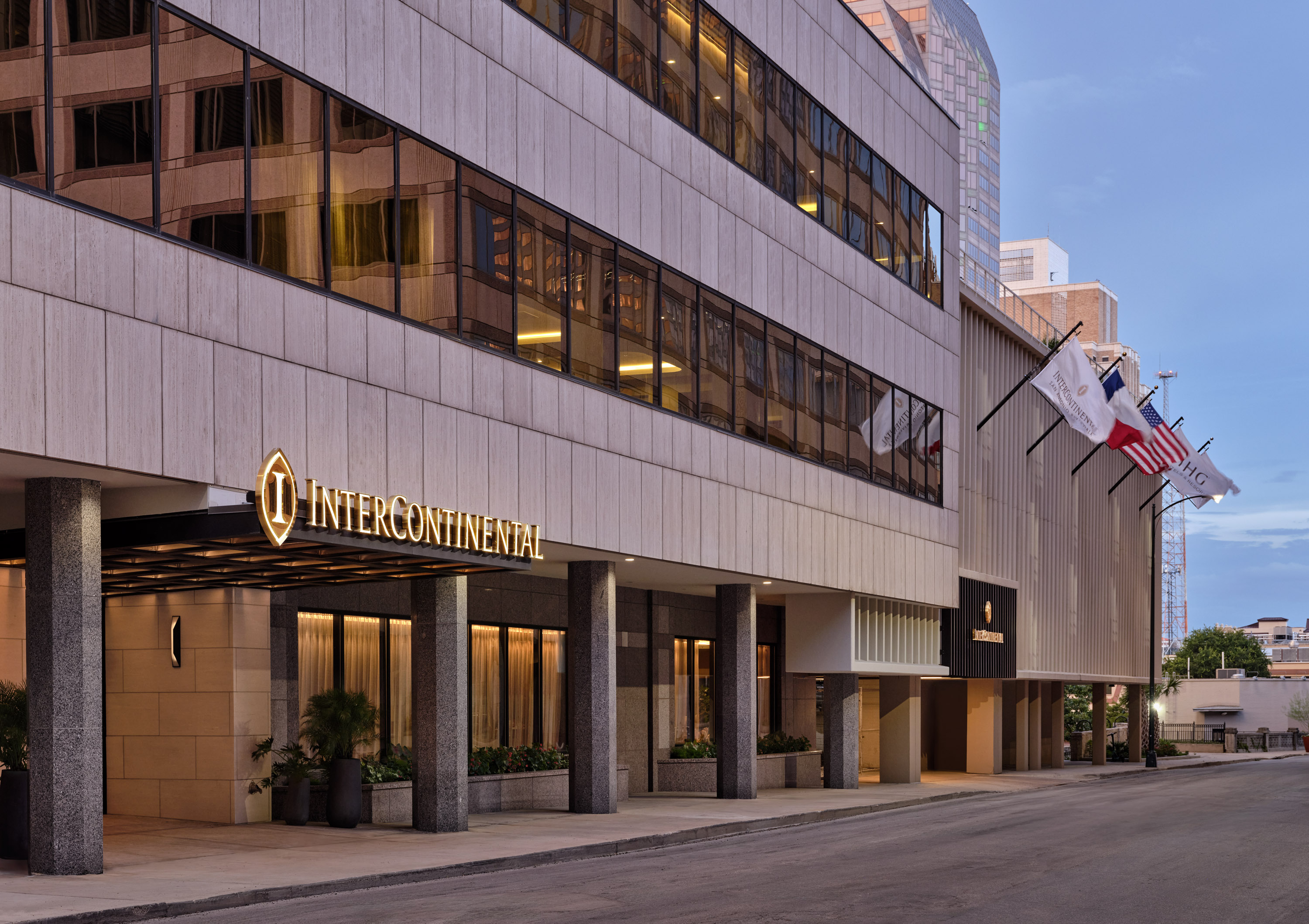 intercontinental-san-antonio-riverwalk