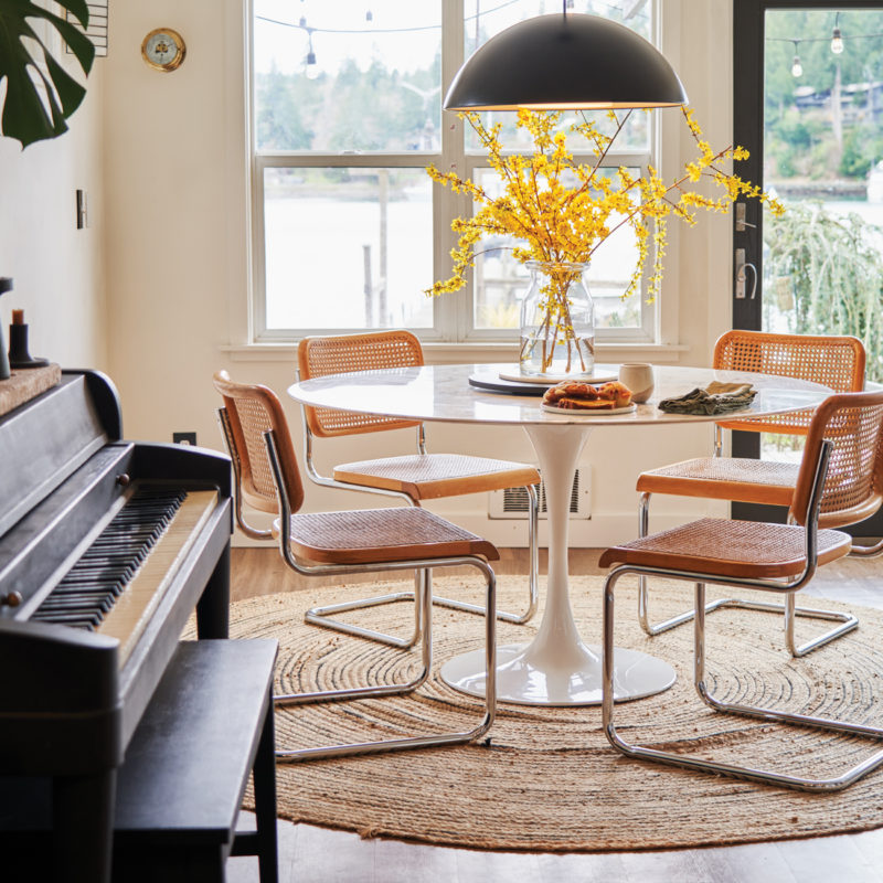 Bainbridge Coastal Cottage Dining Area