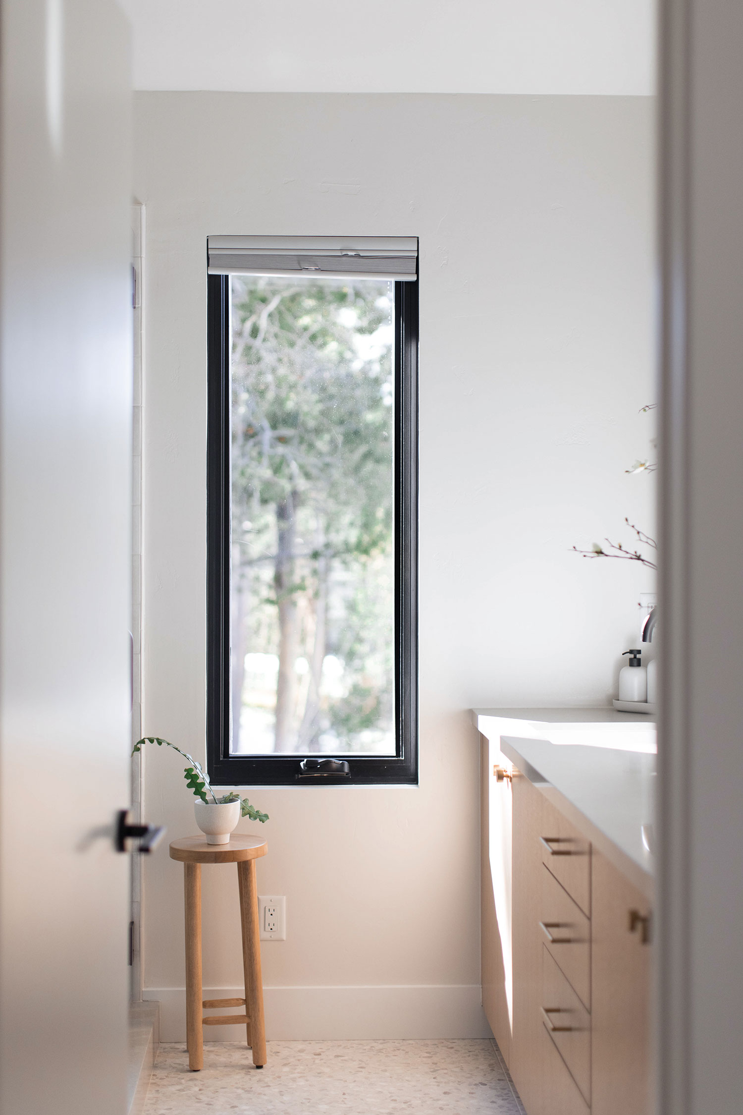 Bathroom in Lake Tahoe House by Hedda
