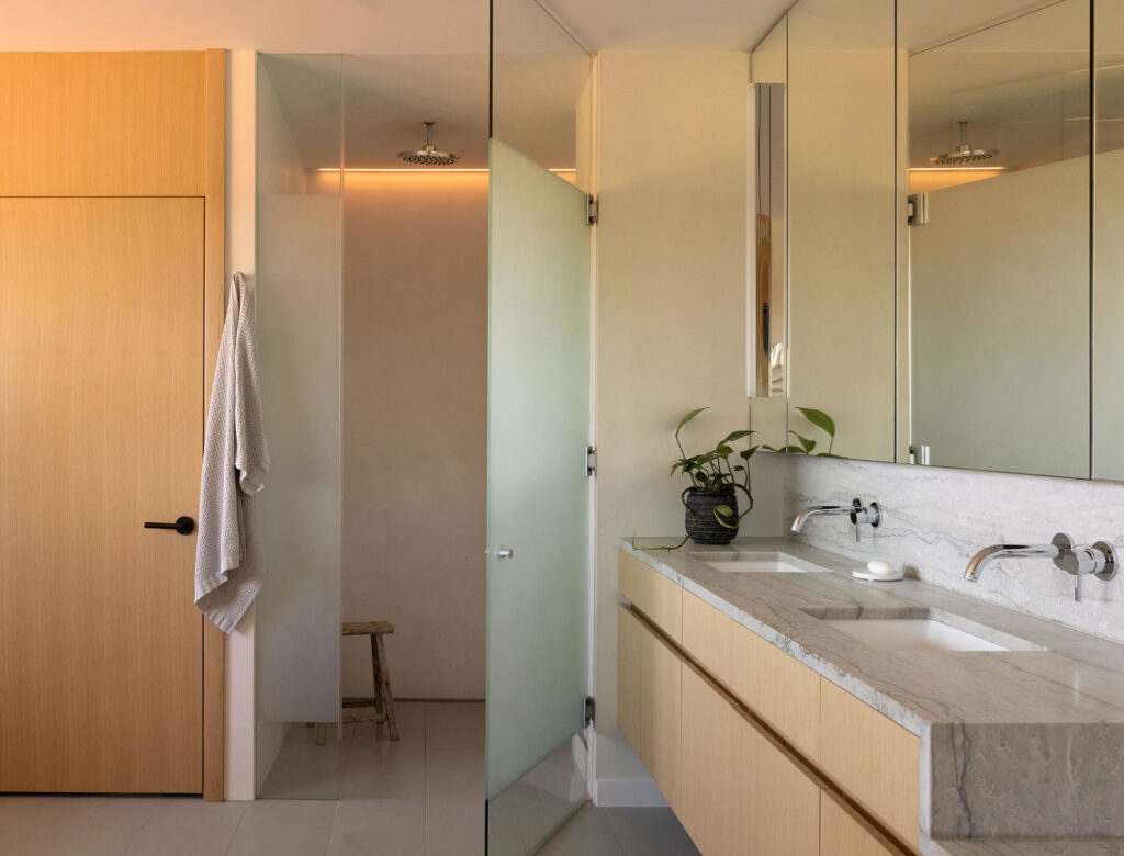 Bathroom in Seattle House by Analog Architecture and Design