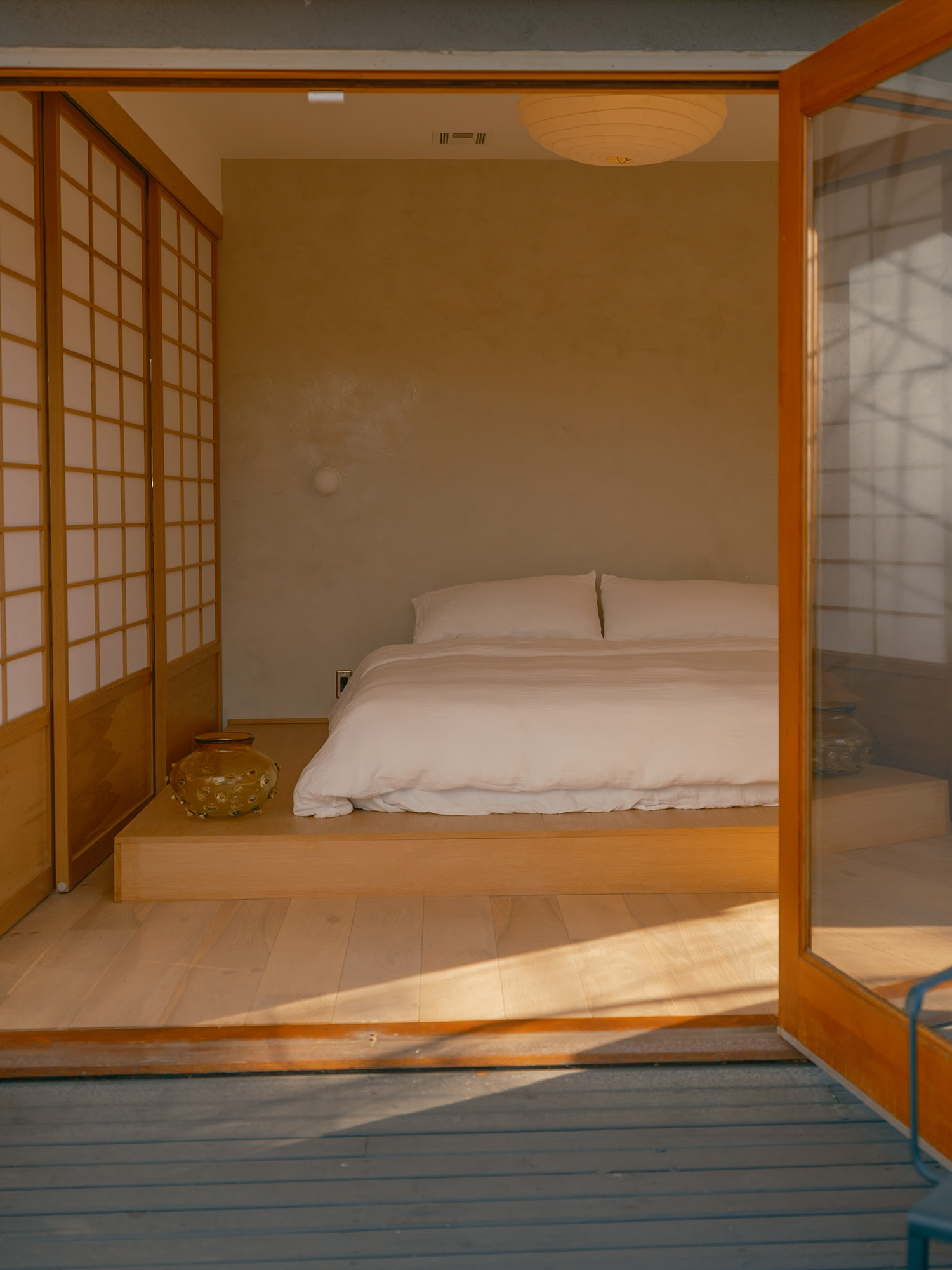 Bedroom in Echo Park House by OWIU