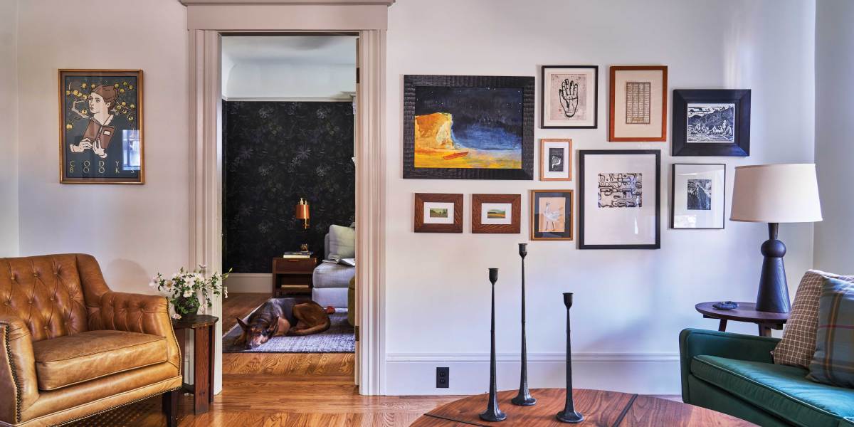 Living Room Gallery Wall