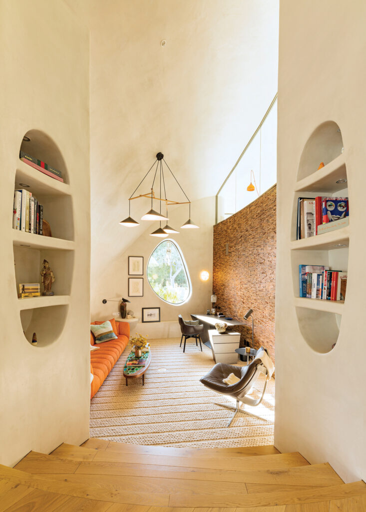 Malibu Binishells Office