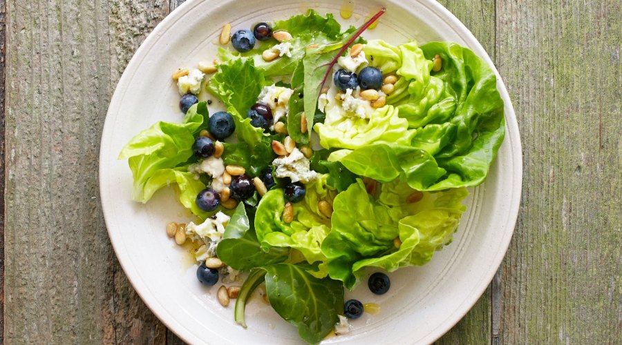 Blueberry Gorgonzola Salad