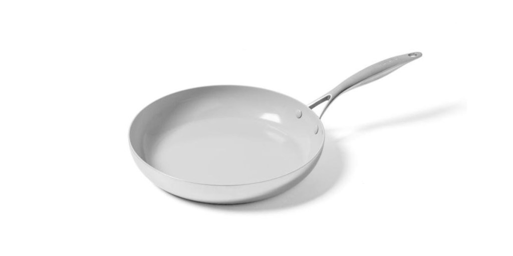 The Non-Stick Pan That I Use for Everything from Scrambled Eggs to Steak