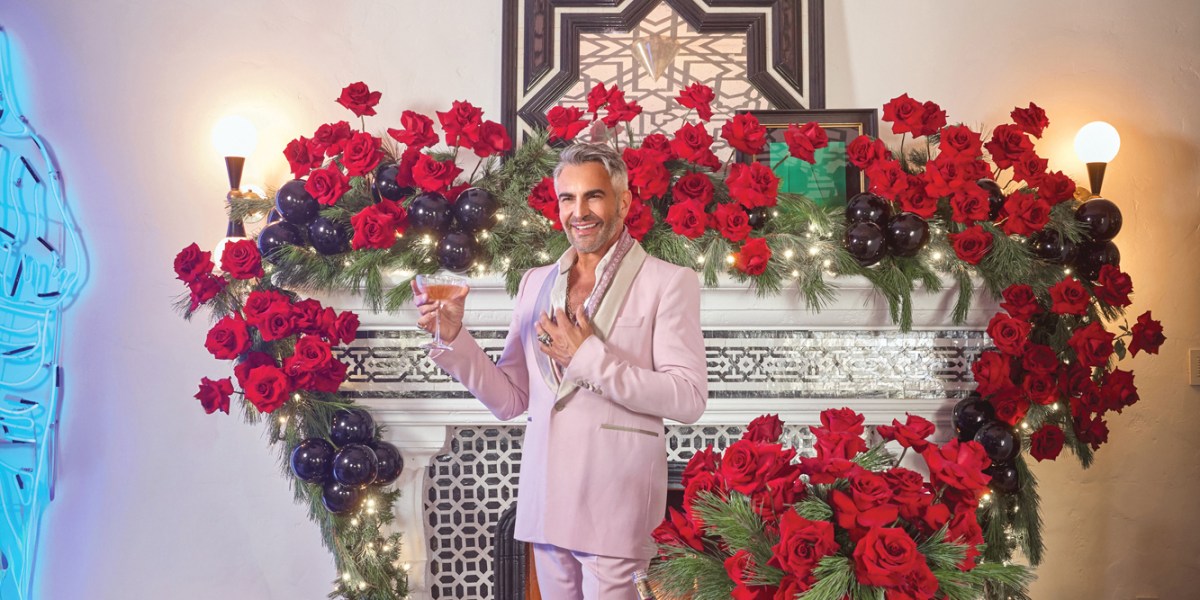 Jeff Leatham Mantel with Roses