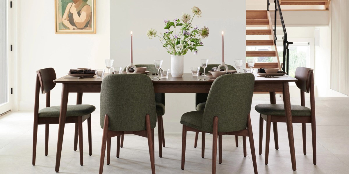 Burrow Serif Extendable Dining Table