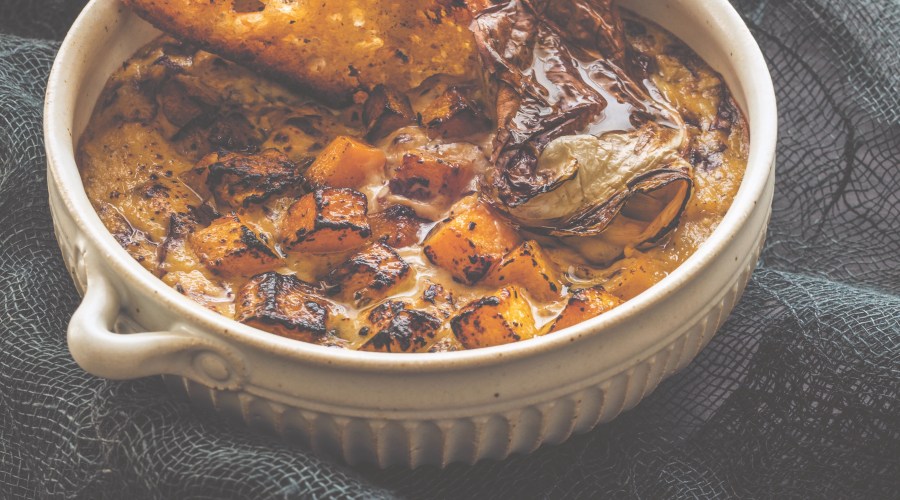 butternut squash and radicchio dip with bread