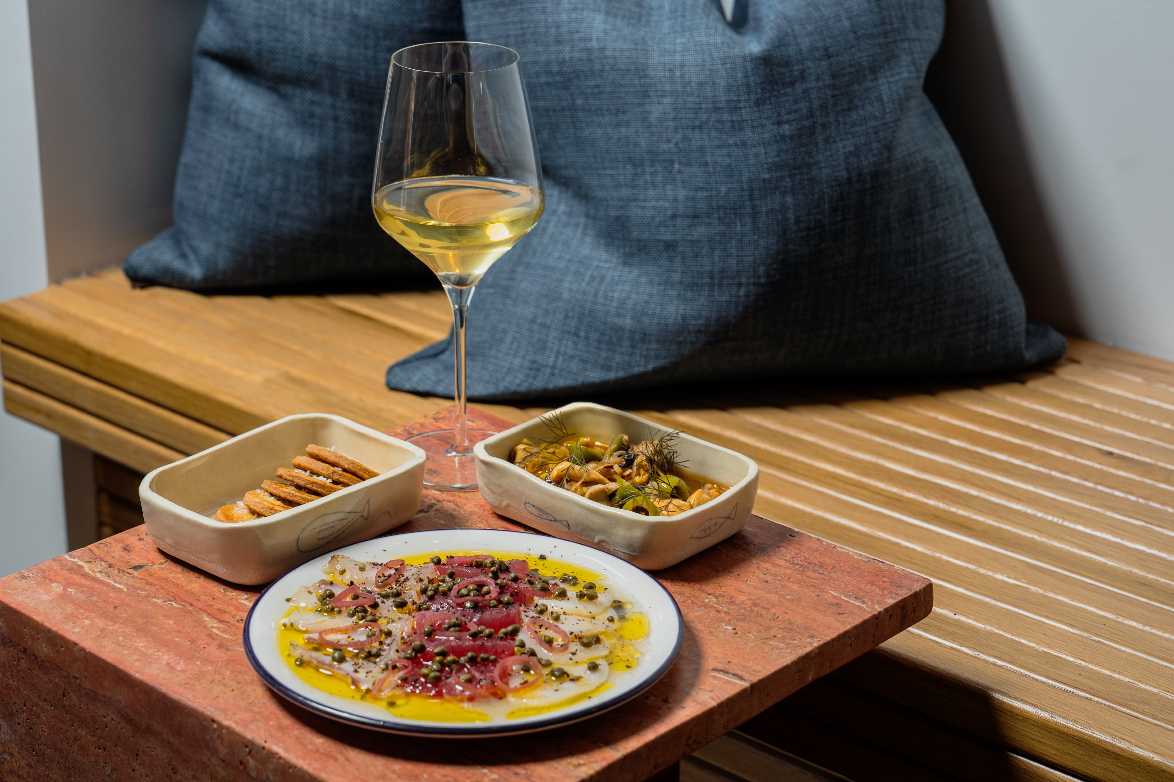 crudo-and-mussels-with-housemade-crackers