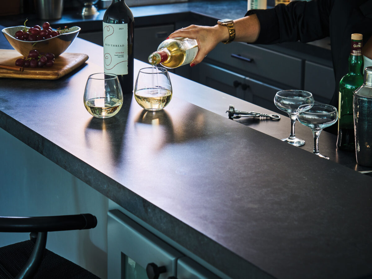 Caesarstone Bar