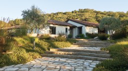 Carmel California Ranch Stone Pathway