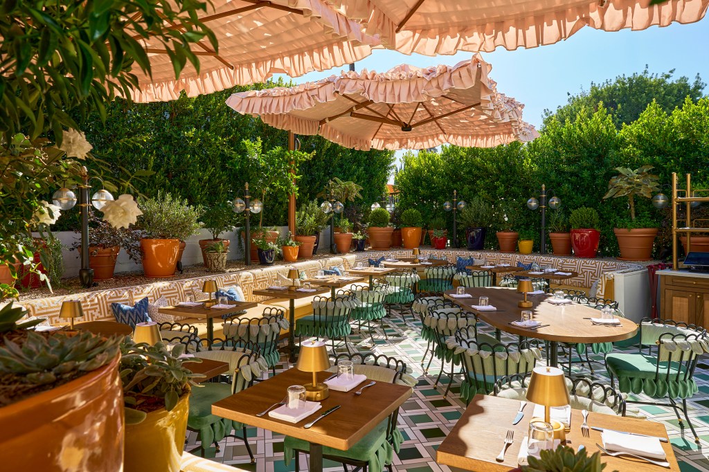 This West Hollywood Restaurant Will Transport You to the South of France