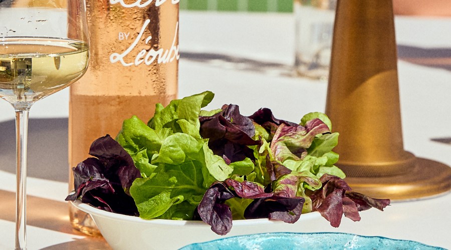 Classic Salad with Champagne Vinaigrette