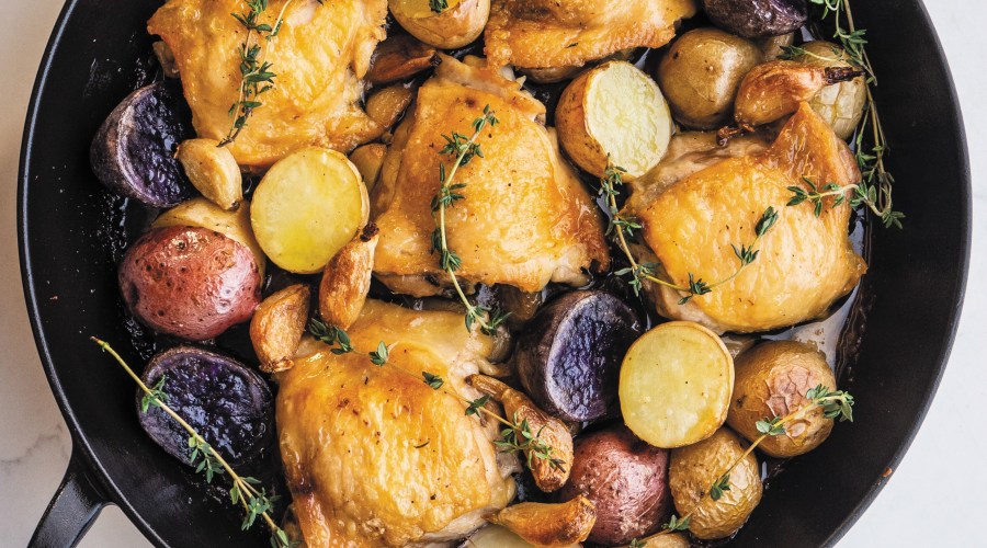 Chicken with 40 Cloves of Garlic