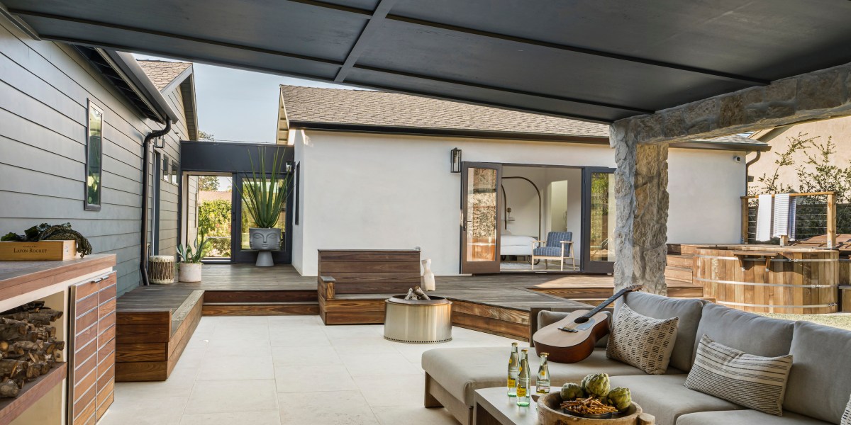 Indoor-Outdoor Living