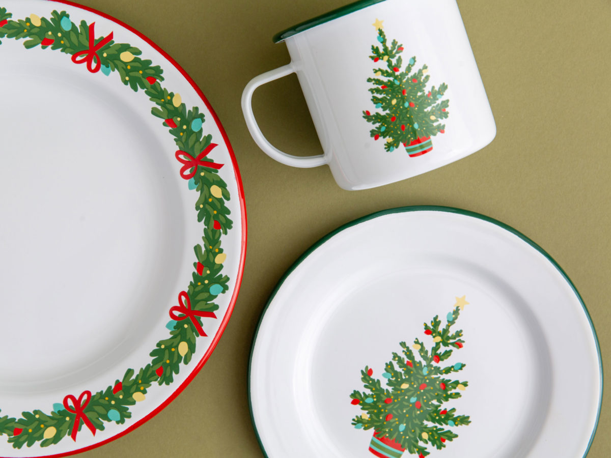Helmsie x Crow Canyon Christmas Dinnerware