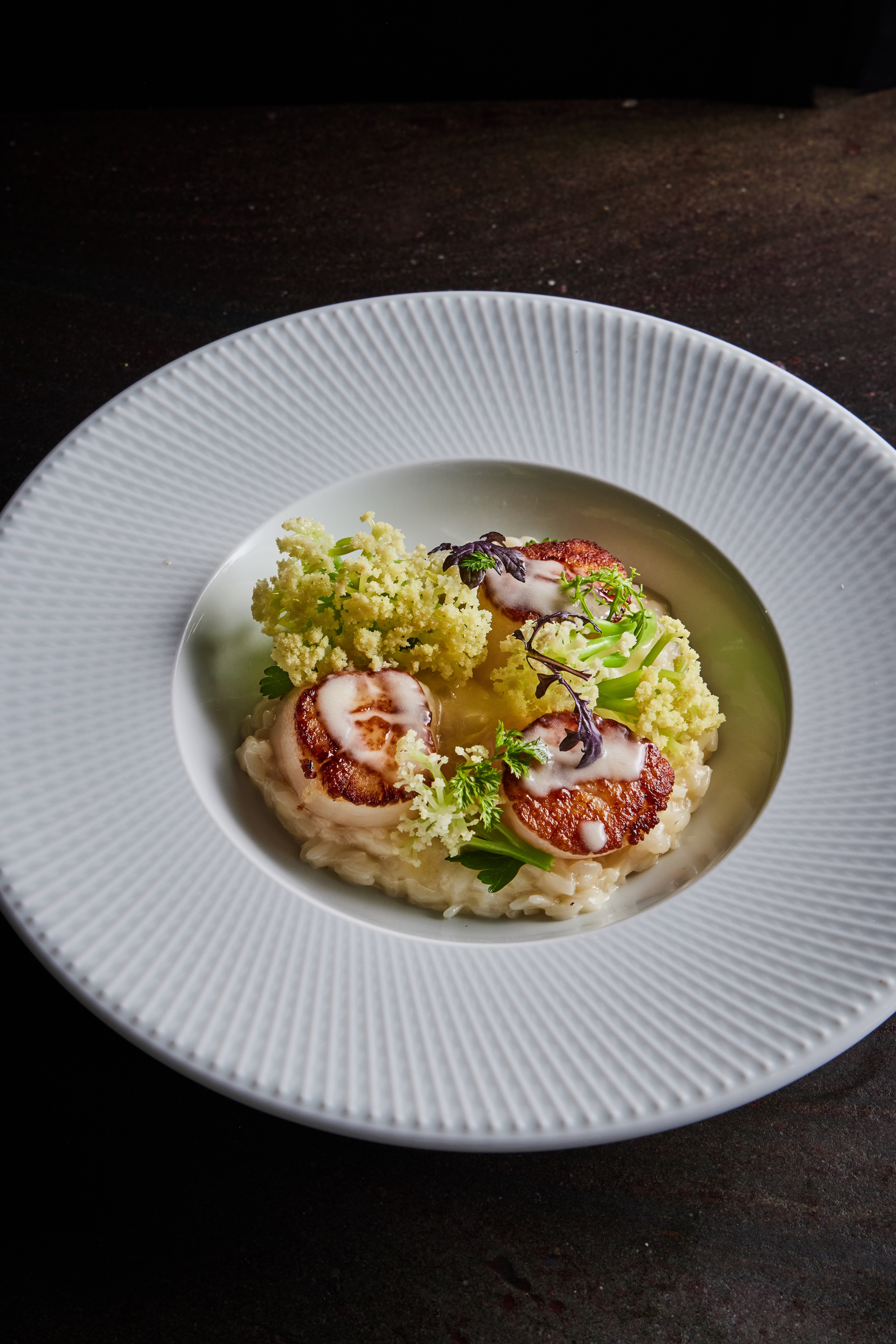 seared-sea-scallops-cauliflower-risotto-chablis-beurre-blanc-herb-salad