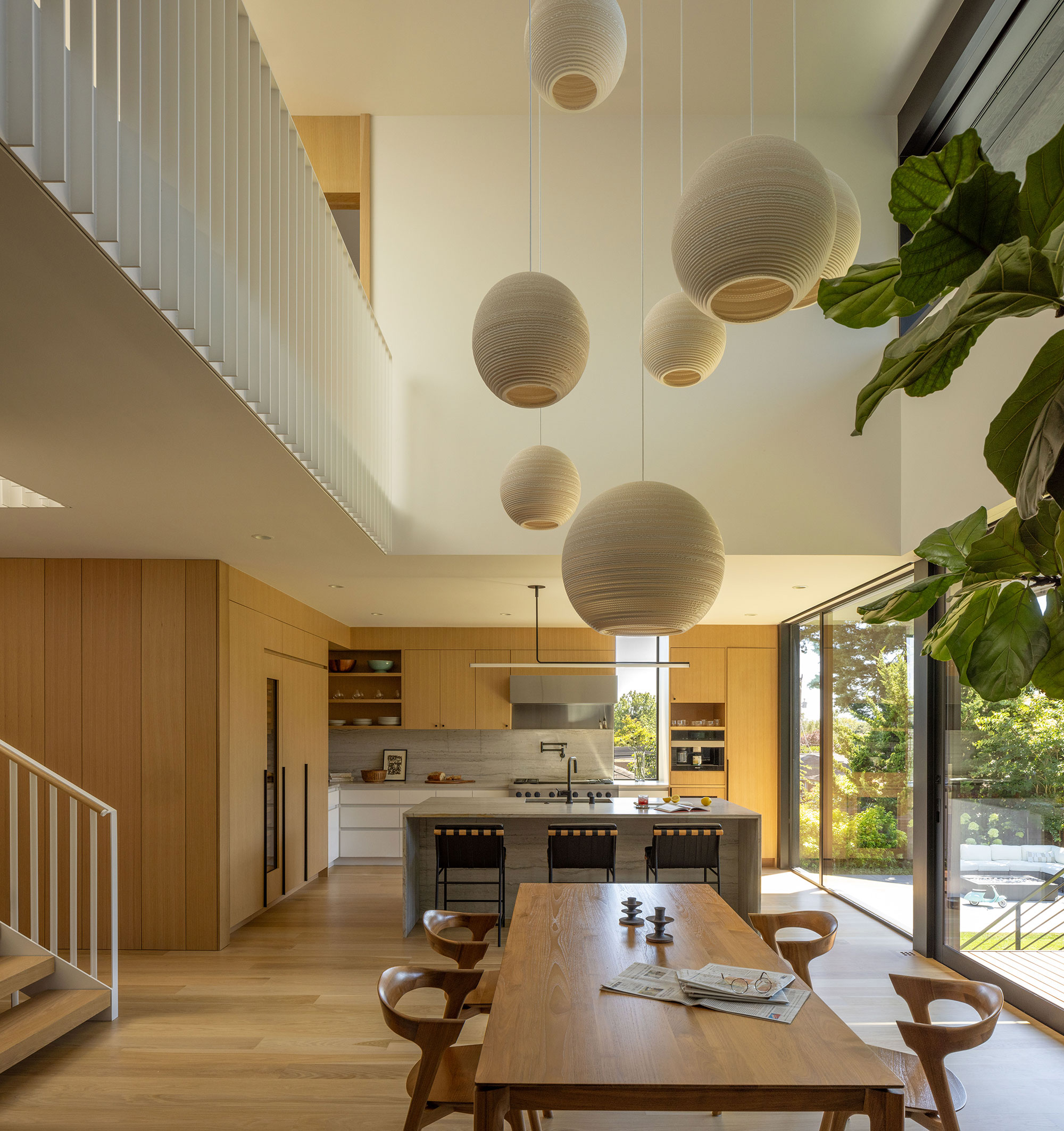 Dining Area in Seattle House by Analog Architecture and Design