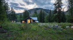 Exterior Landscape in Washington Cabin by Best Practice Architecture
