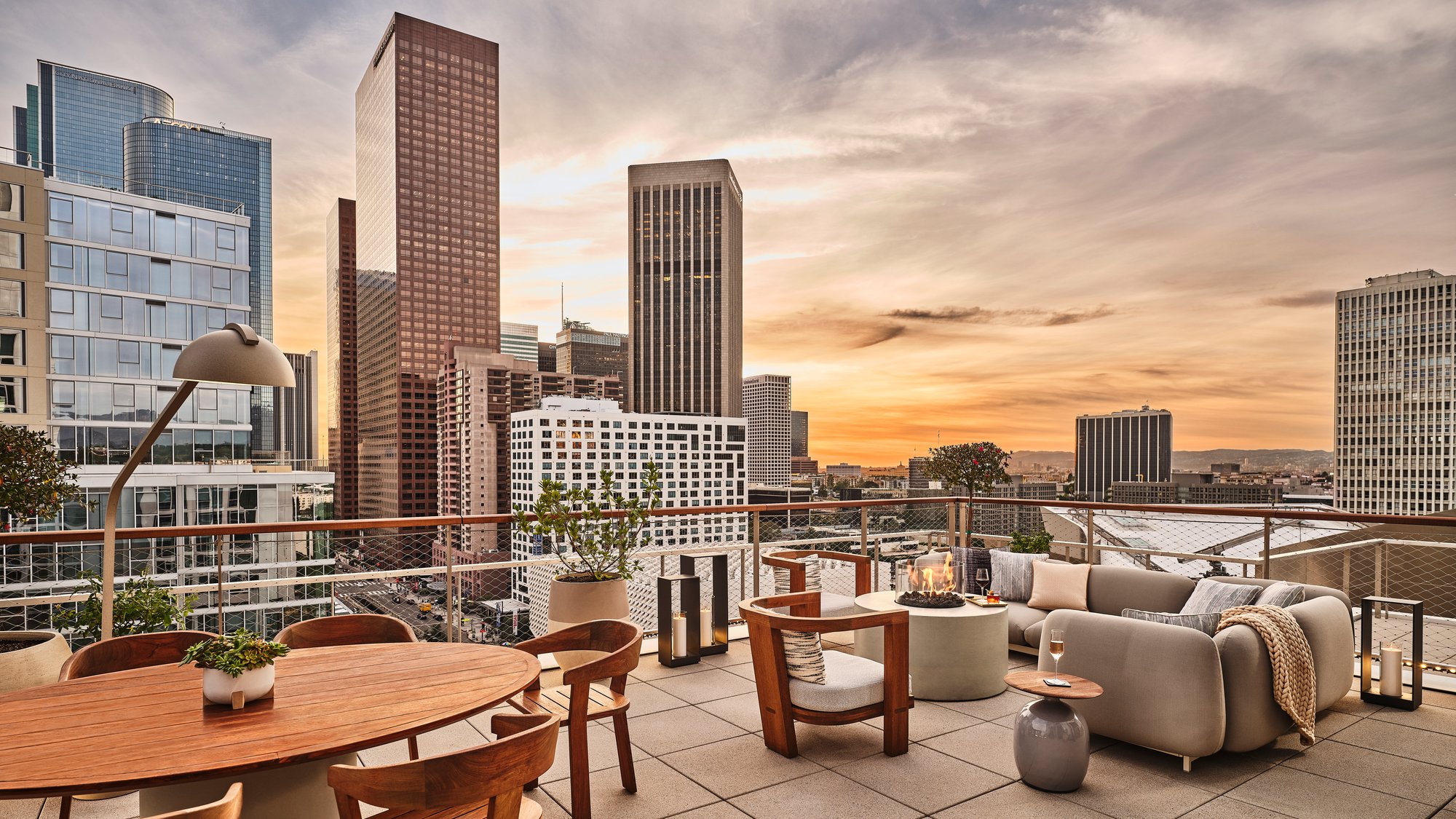 guest-room-rooftop-patio-at-conrad-los-angeles