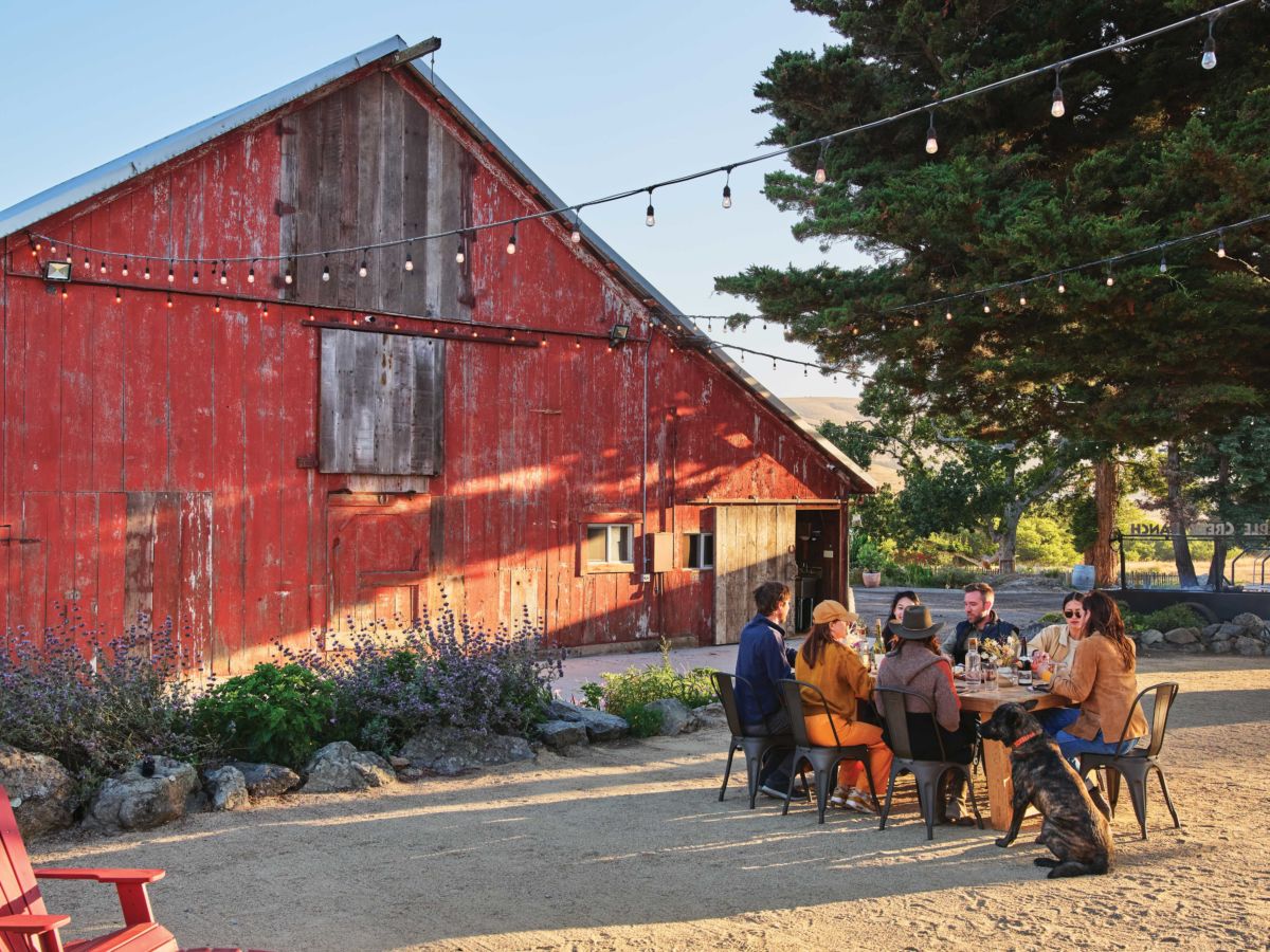 Al Fresco Dining by the Barn