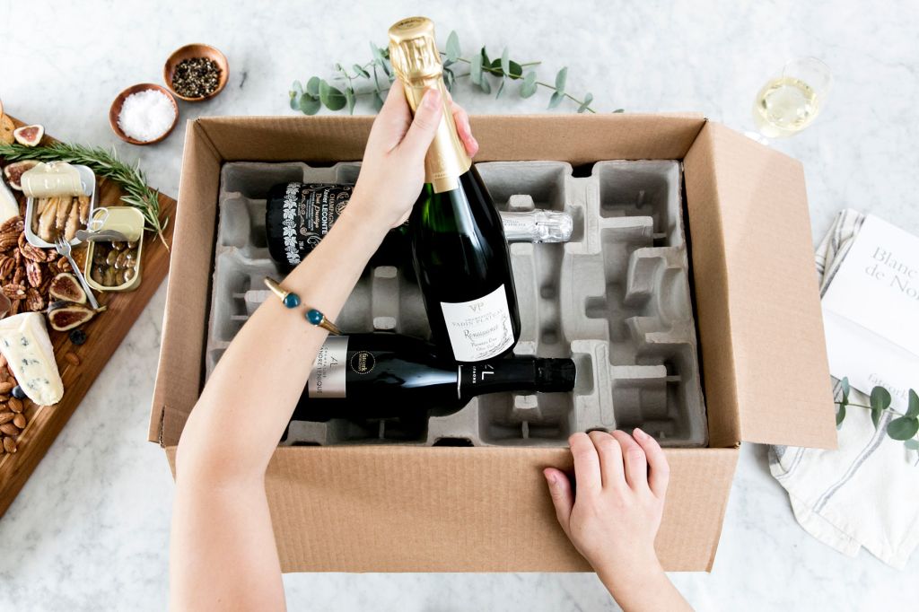 Join These Wine Clubs Across the West