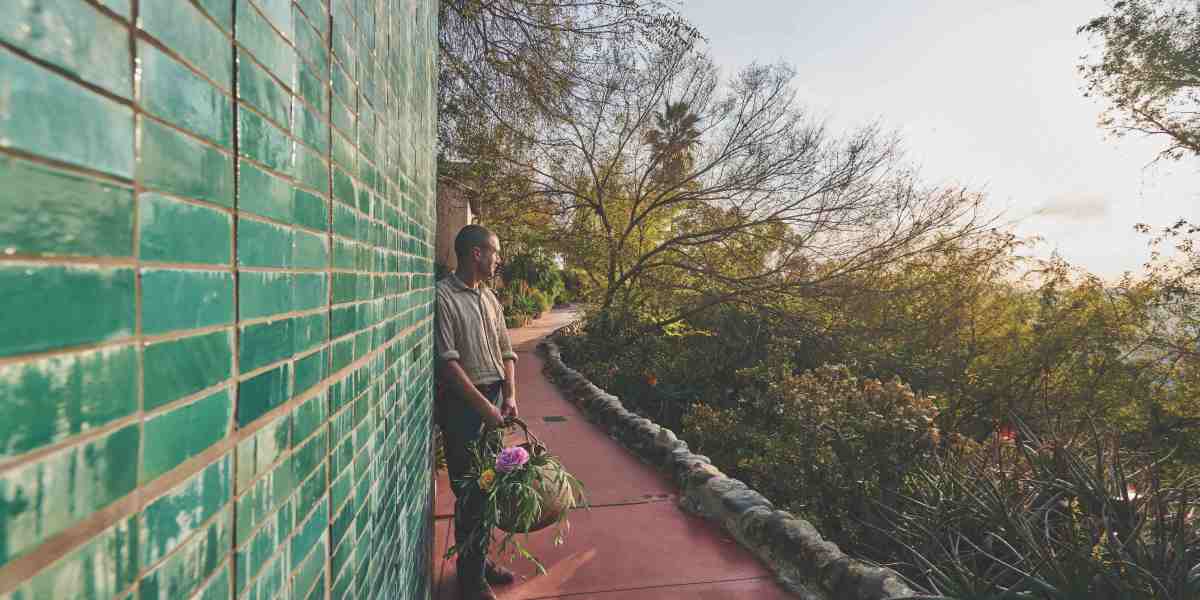 Flamingo Estate Hilltop View