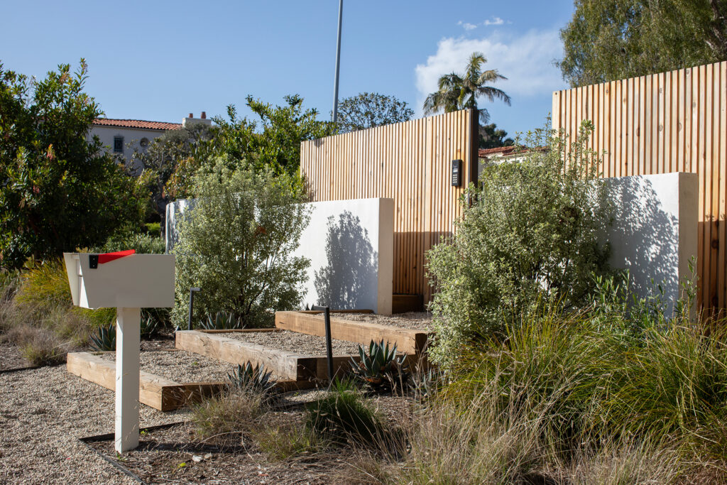 Front Garden Garden Wild Canyon Landscapes