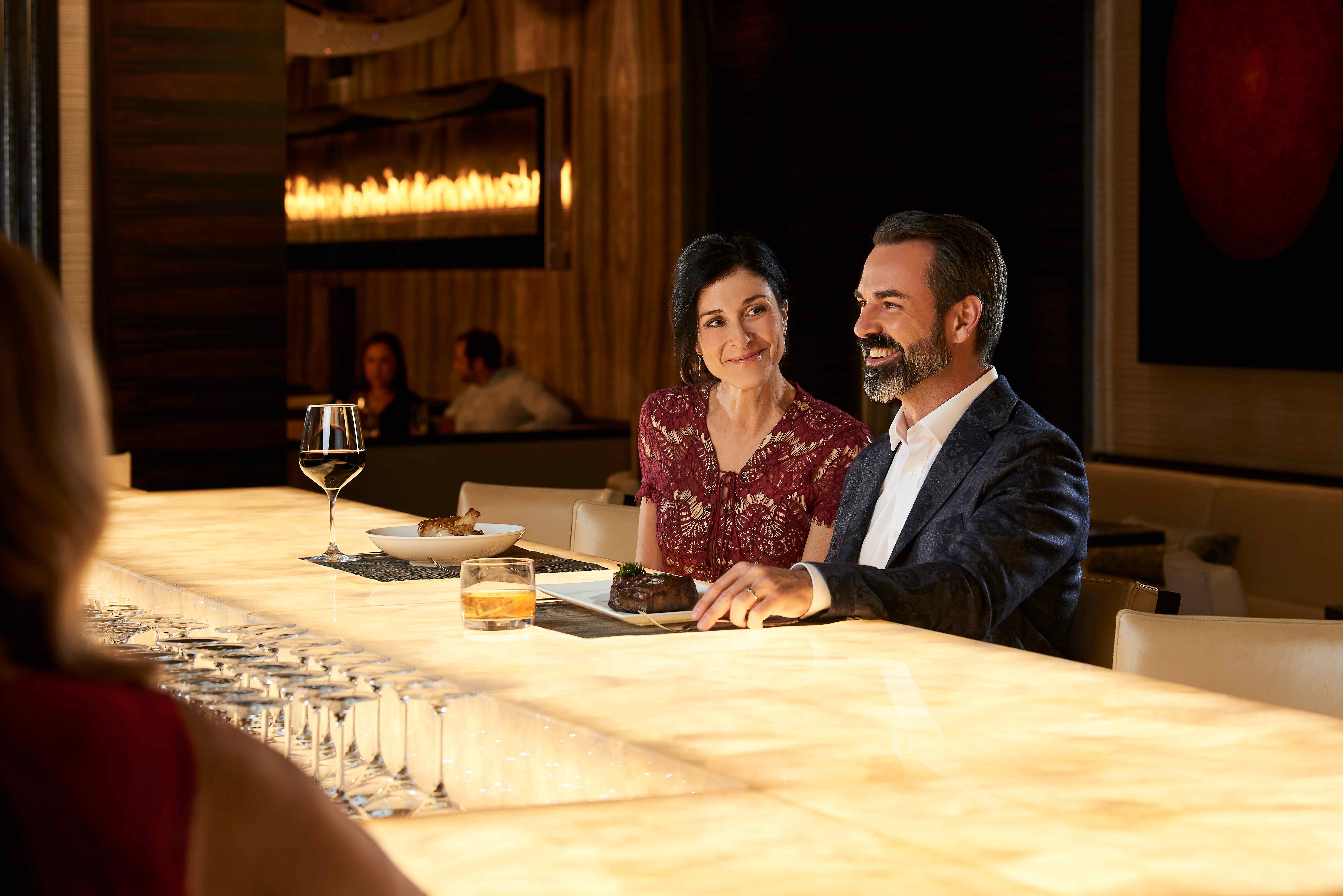 the-bar-at-630-park-steakhouse