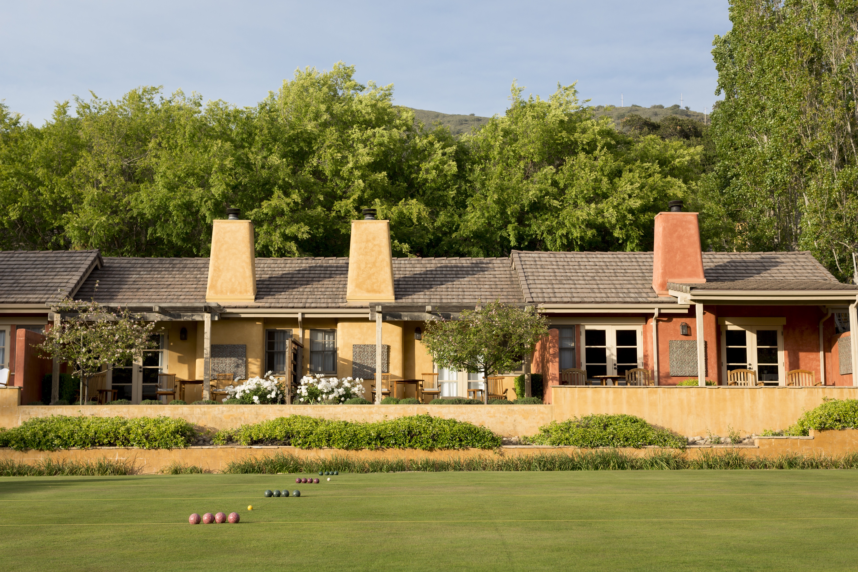 bernardus-lodge-spa-lawn