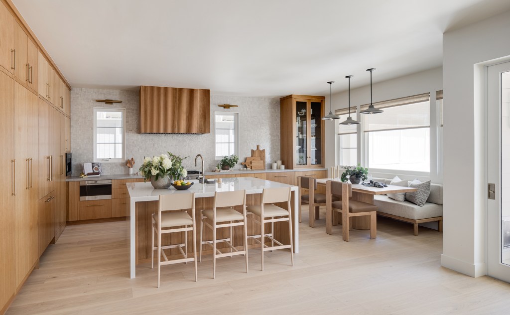 This New Lighting Trend Is a Genius Solution to Ugly Overhead Lighting