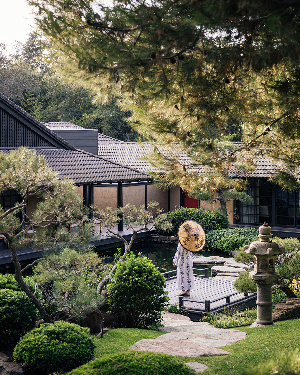 golden-door-koi-pond