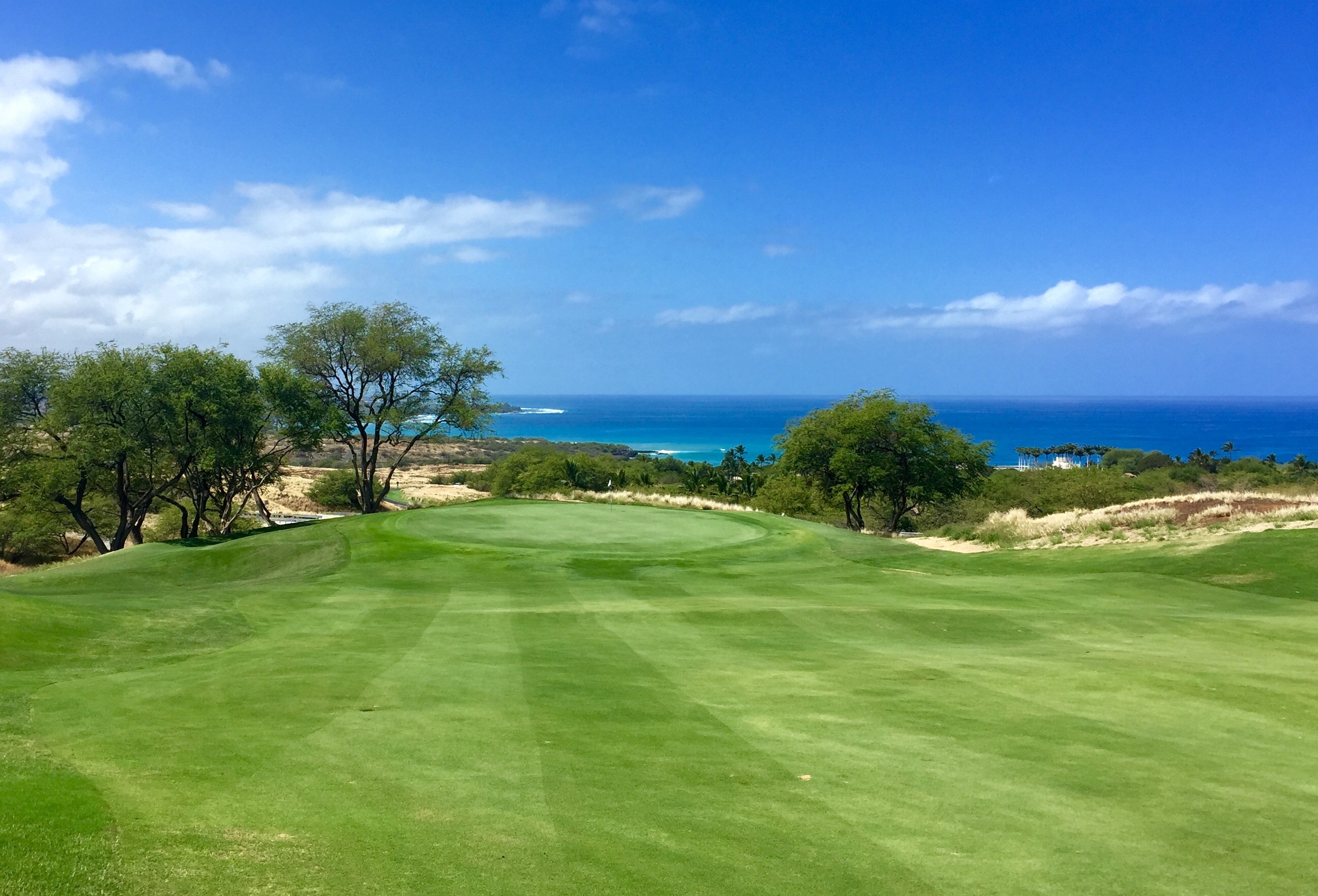 golf-hole-17